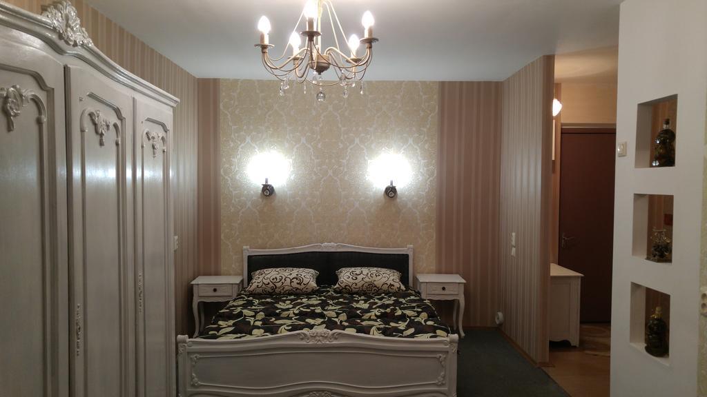 Apartment Near Dnipro Arena Ngoại thất bức ảnh